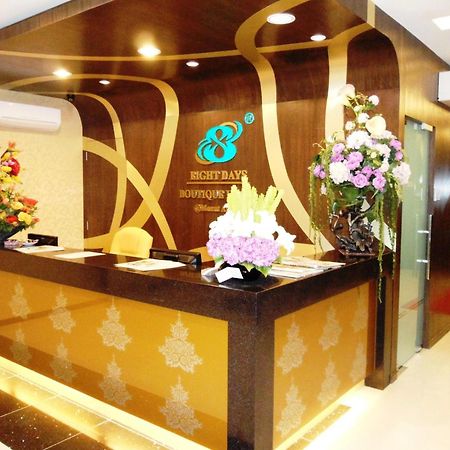 Eight Days Boutique Hotel - Mount Austin Johor Bahru Esterno foto