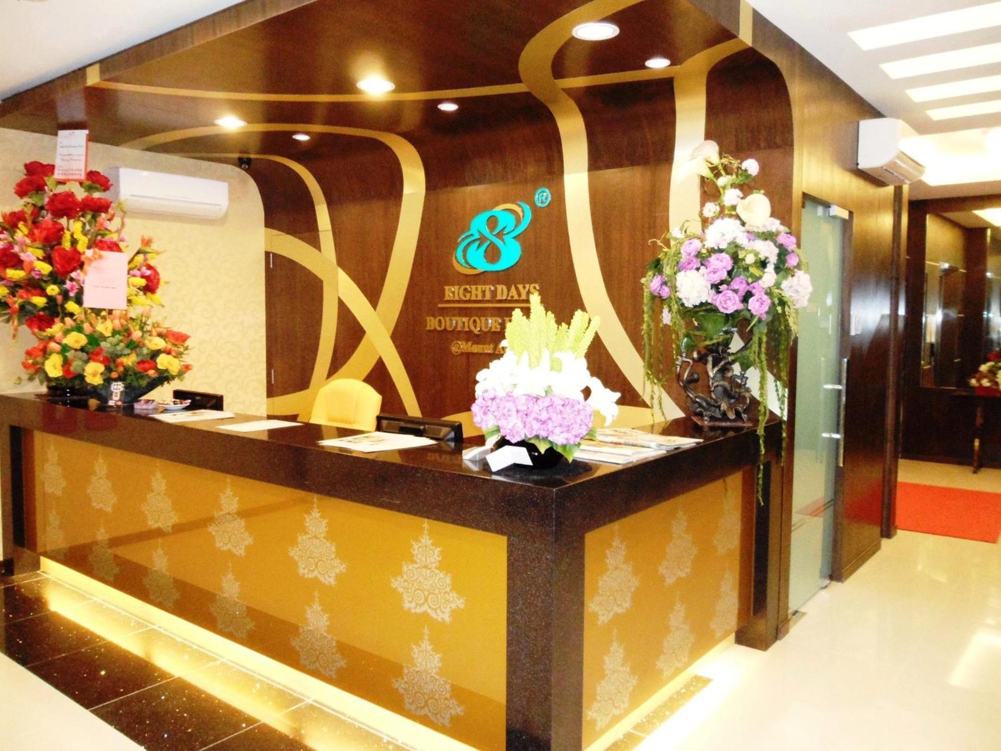 Eight Days Boutique Hotel - Mount Austin Johor Bahru Esterno foto