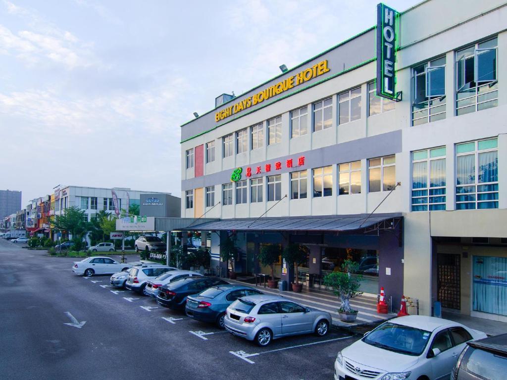 Eight Days Boutique Hotel - Mount Austin Johor Bahru Esterno foto